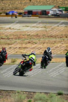 media/Apr-13-2025-TrackXperience (Sun) [[fb1ef998a6]]/Level 2 (Intermediate)/Turn 2 (Session 5)/